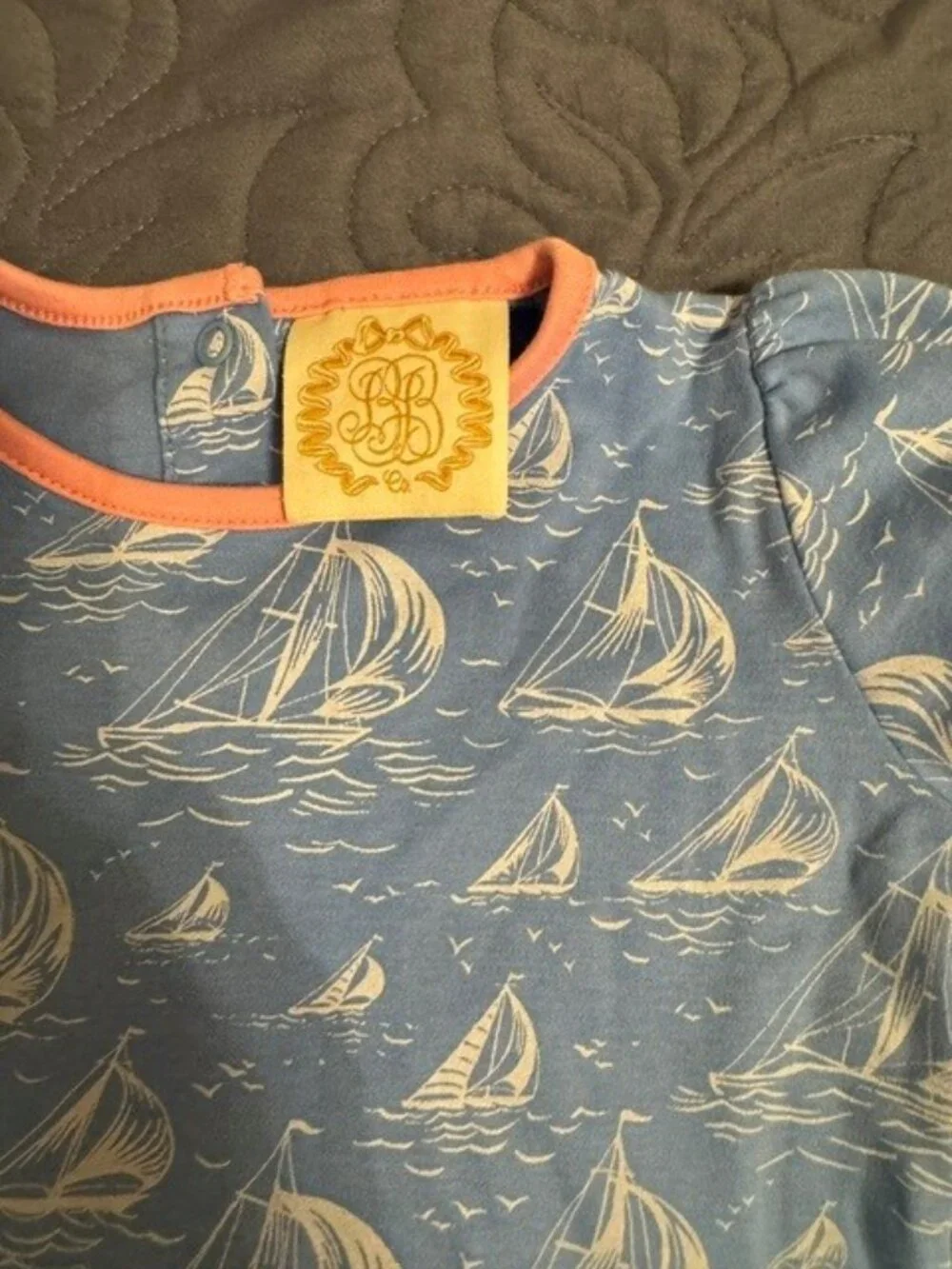 LITTLE GIRLS BEAUFORT BONNET ROMPER WITH SAILBOATS SIZE 18/24 MONTHS